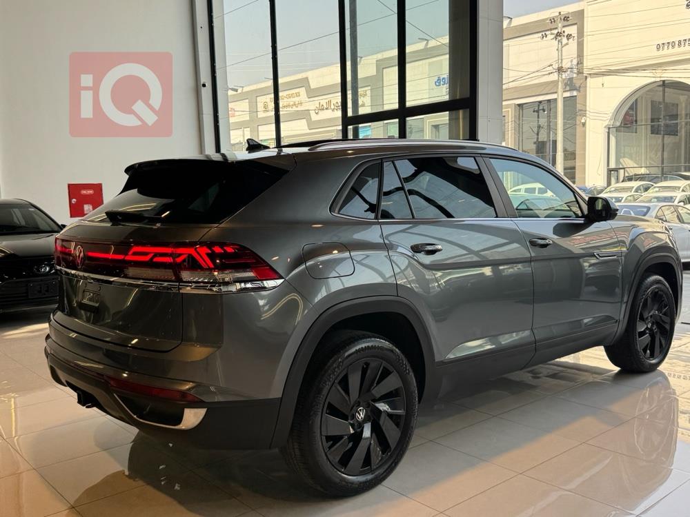 فولكسفاغن أطلس كروس سبورت